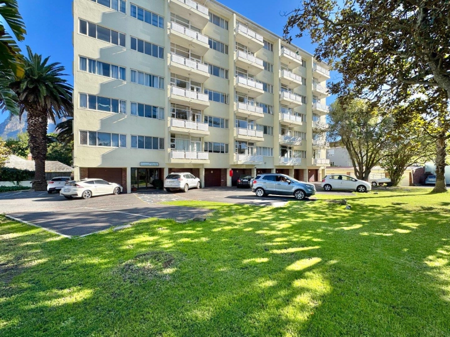 2 Bedroom Property for Sale in Rondebosch Western Cape